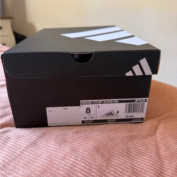 Adidas grand court alpha size 8 women’s - Picture 5 of 5